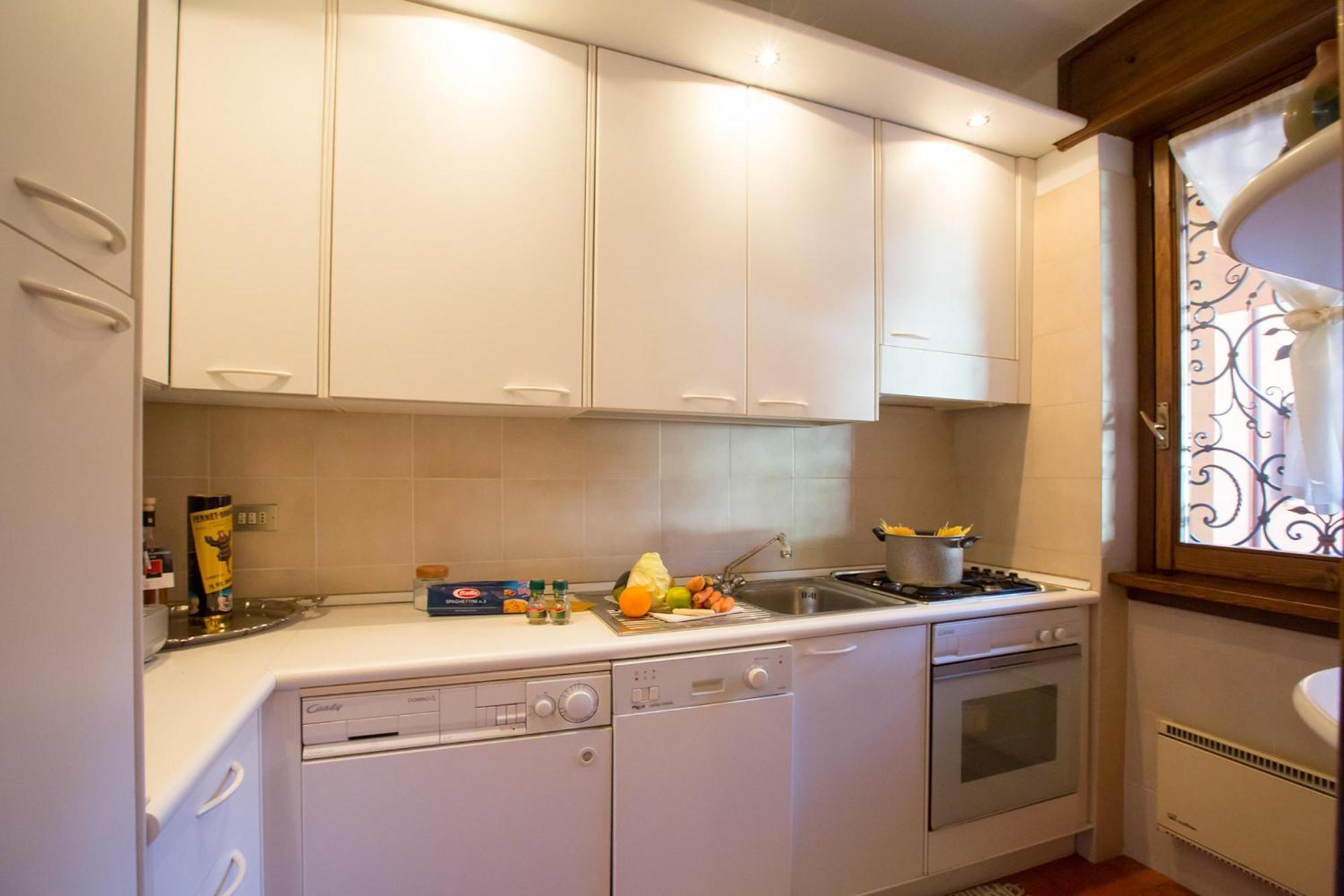 Menaggio Poggio Fiorito Loggetta Apartment Luaran gambar