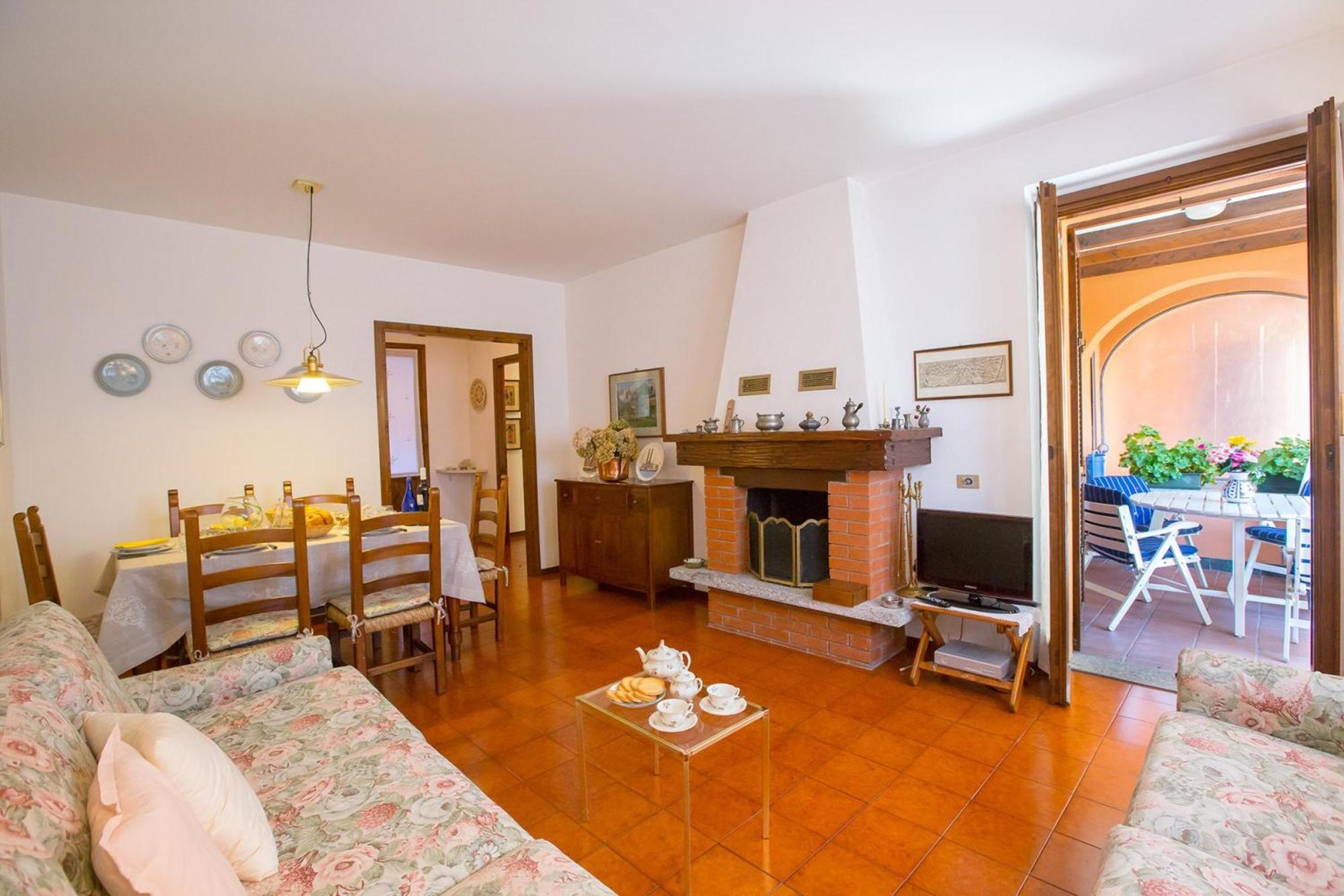 Menaggio Poggio Fiorito Loggetta Apartment Luaran gambar